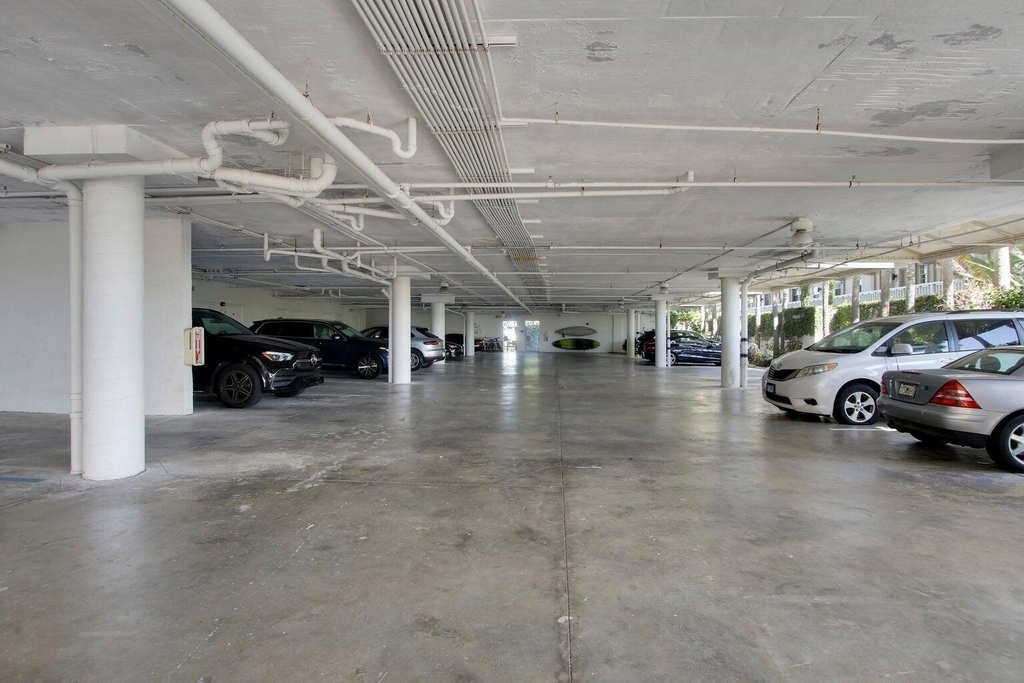 309 E Ocean Avenue - Photo 32