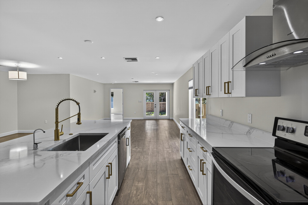 410 Ne 34th Street - Photo 10