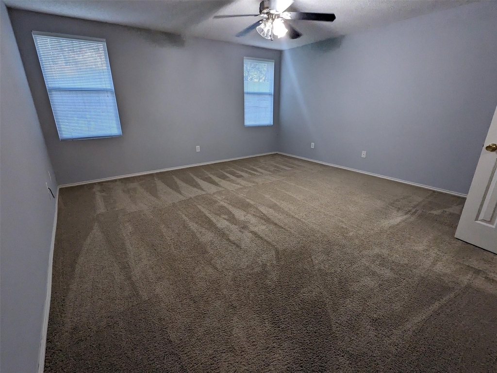 16424 Red River Lane - Photo 4