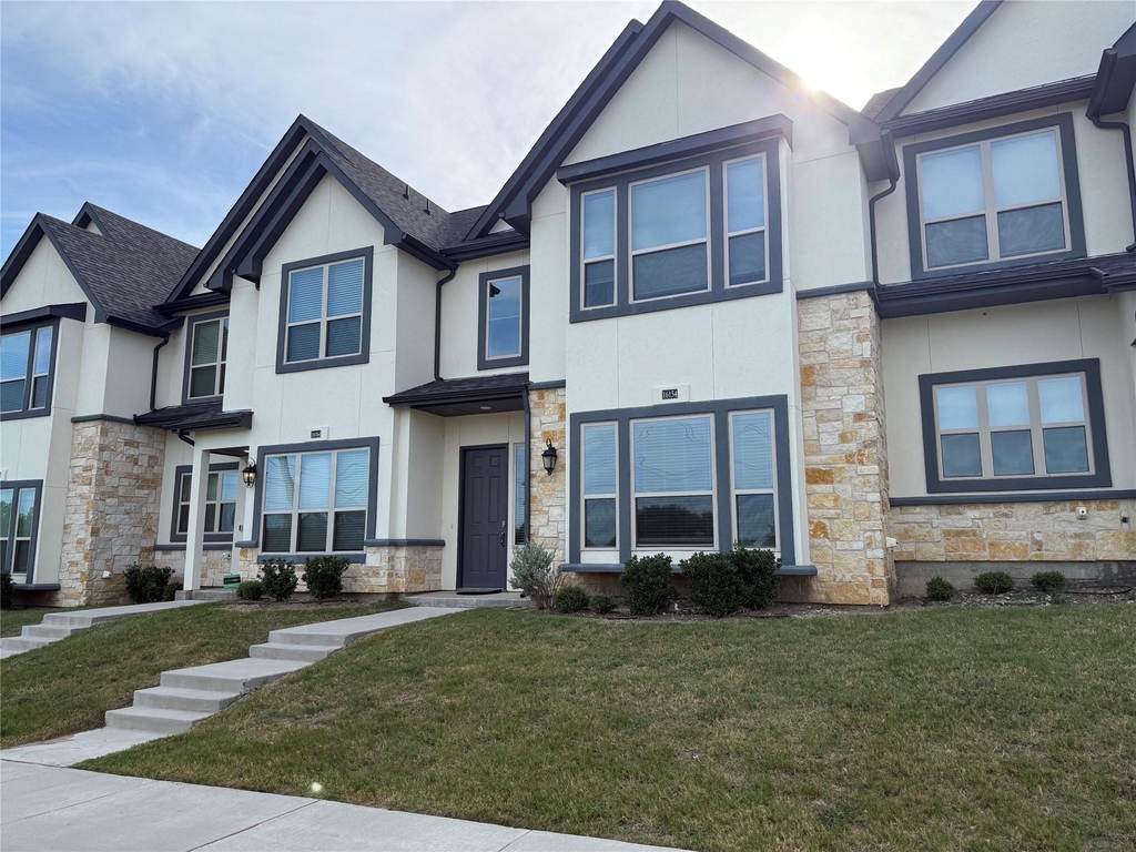 16154 Doe Lake Drive - Photo 2