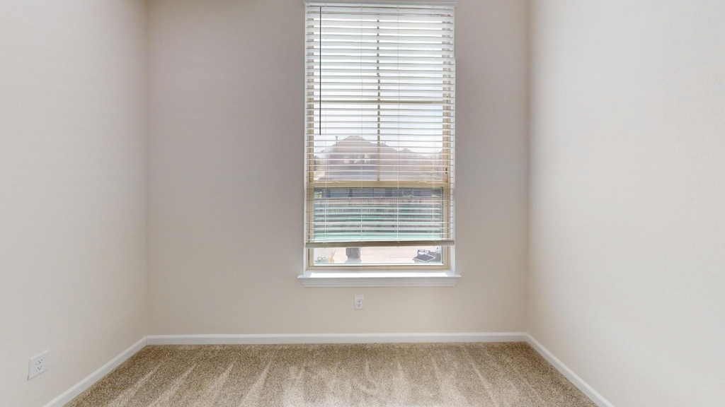 16154 Doe Lake Drive - Photo 10