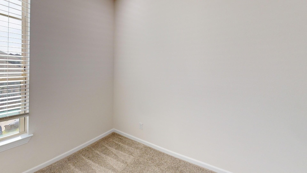 16154 Doe Lake Drive - Photo 13