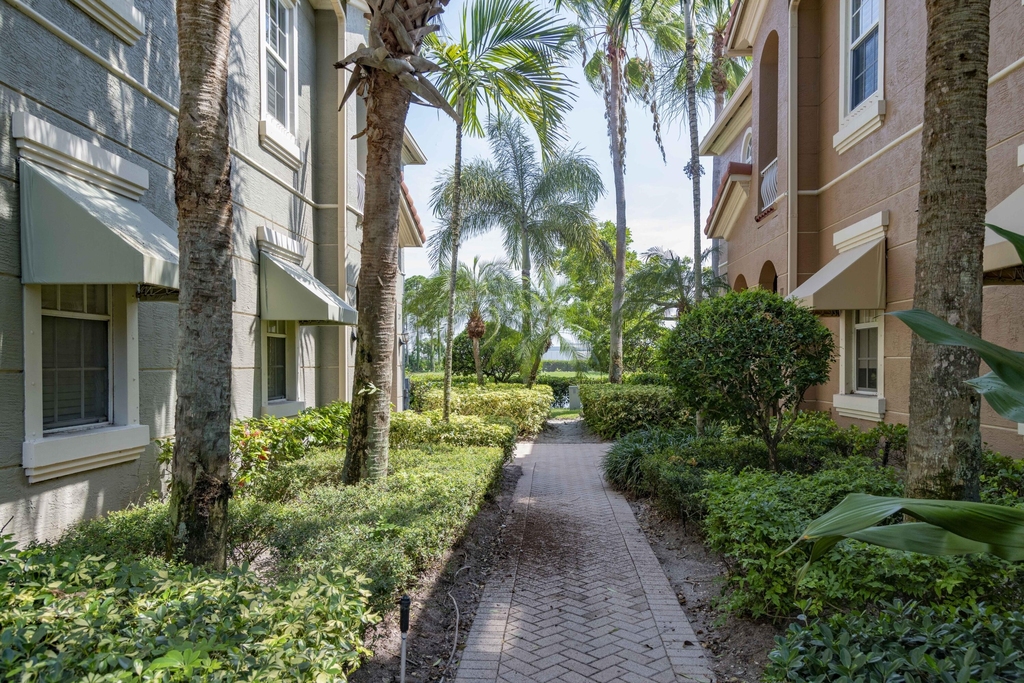 4931 Bonsai Circle - Photo 43