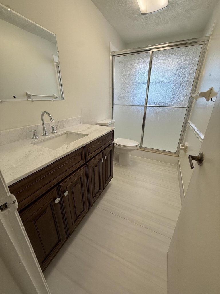 5515 N Lakewood Circle N - Photo 7