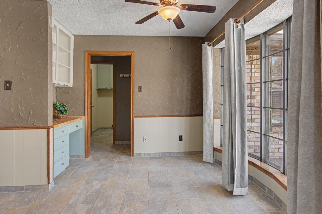 604 Baker Drive - Photo 12
