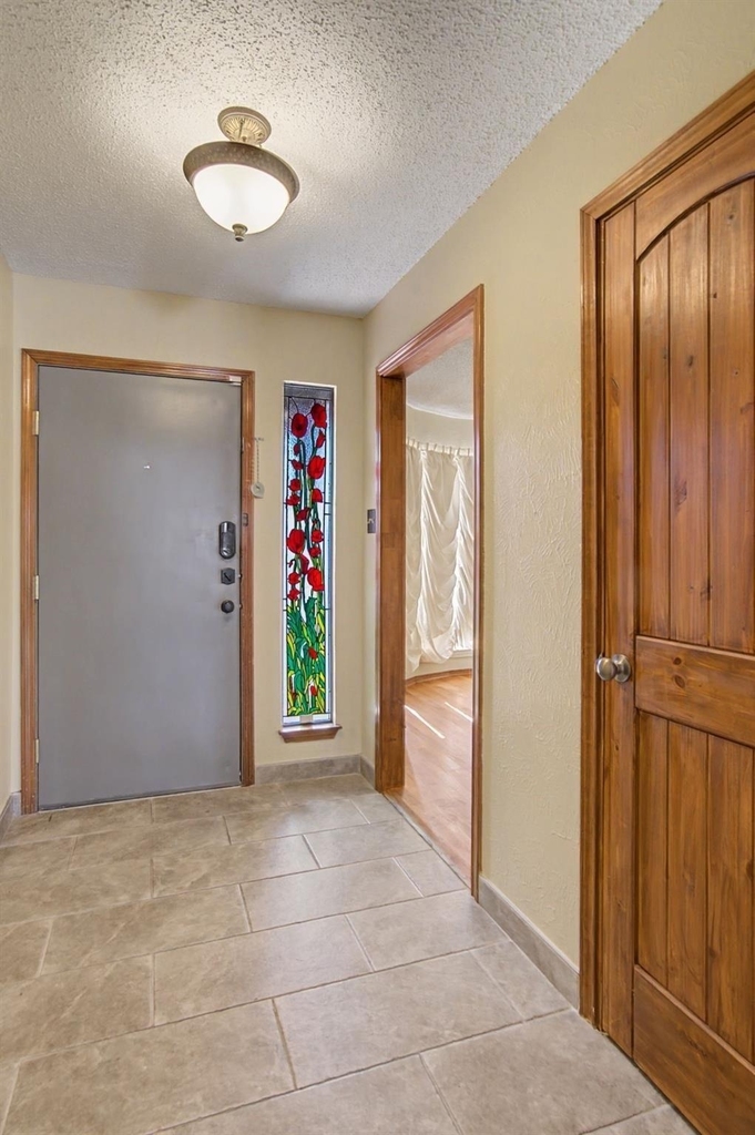 604 Baker Drive - Photo 4