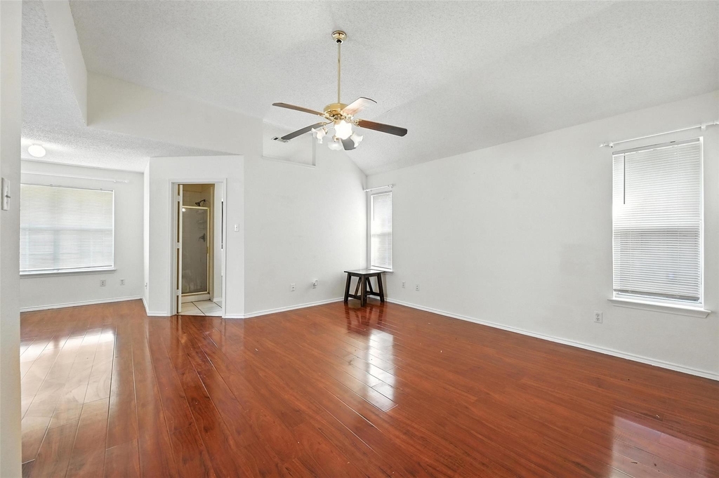 2711 Primrose Lane - Photo 7