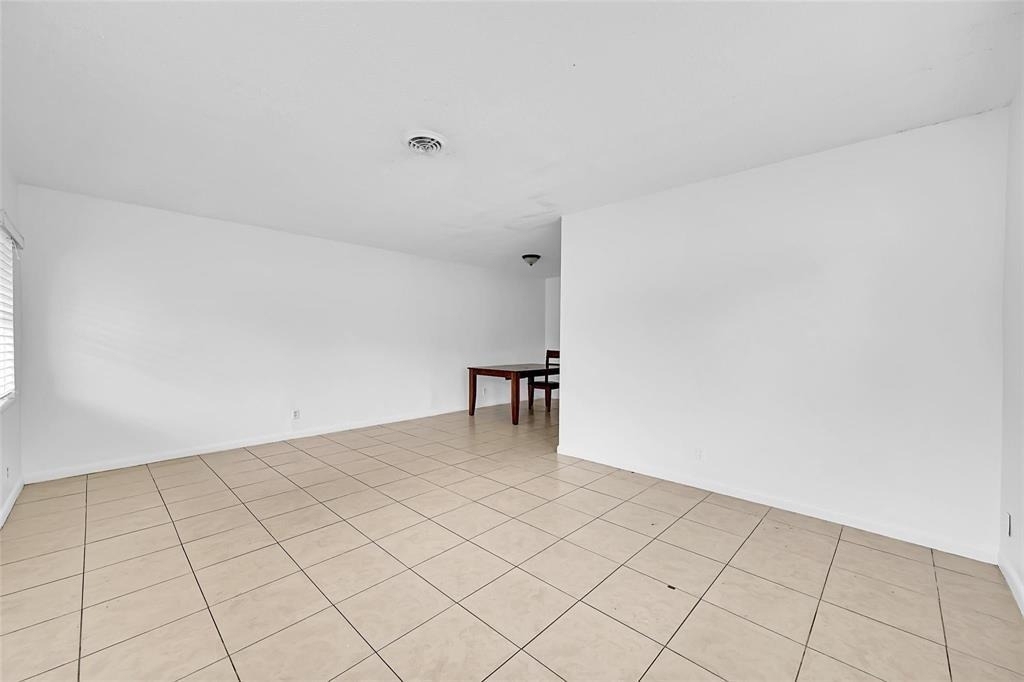 1218 Nw 6th Avenue - Photo 5