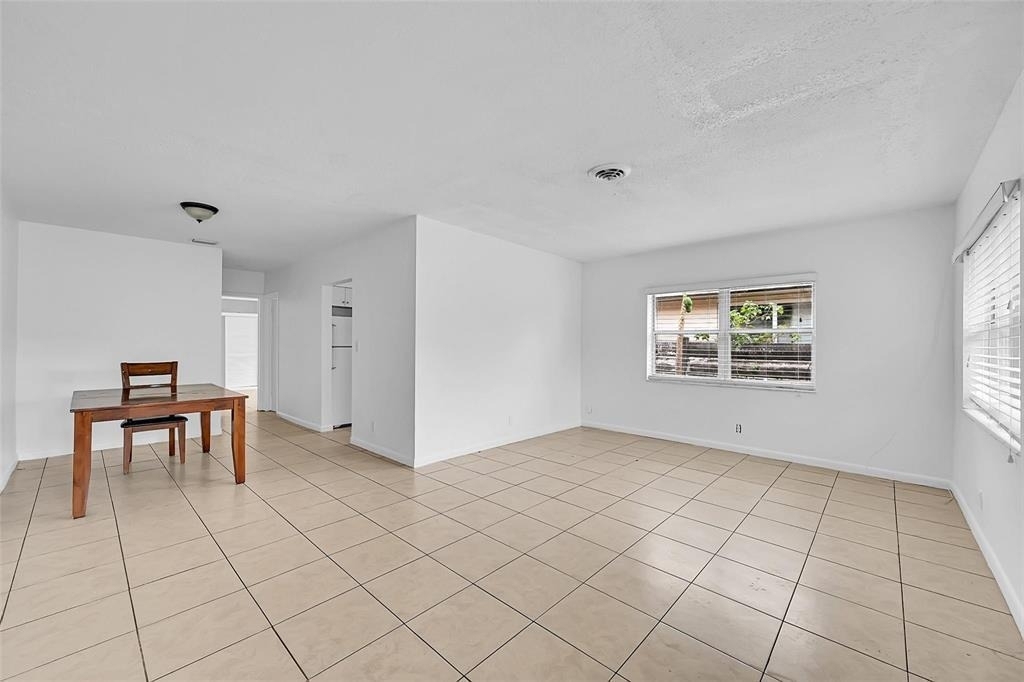 1218 Nw 6th Avenue - Photo 4