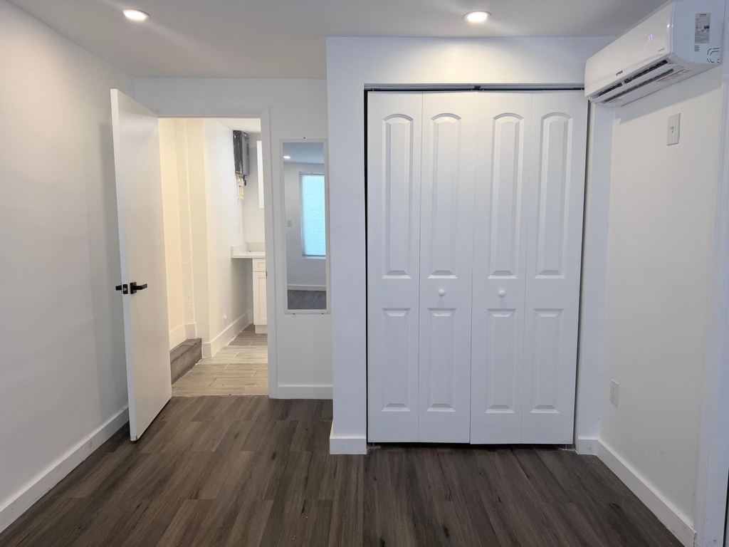 4917 Sw 43rd Terrace - Photo 1