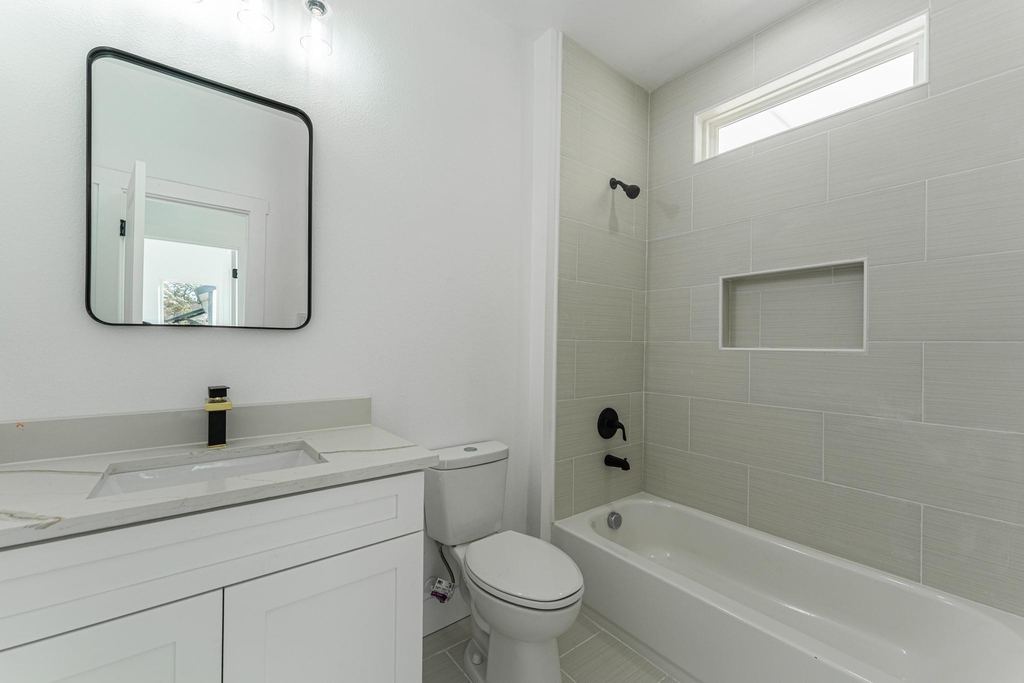 316 Beckham Street W - Photo 14