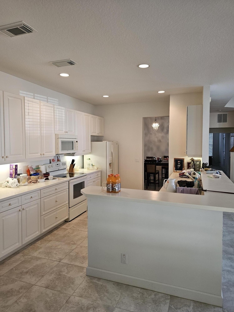 10451 Sw Academic Way - Photo 5