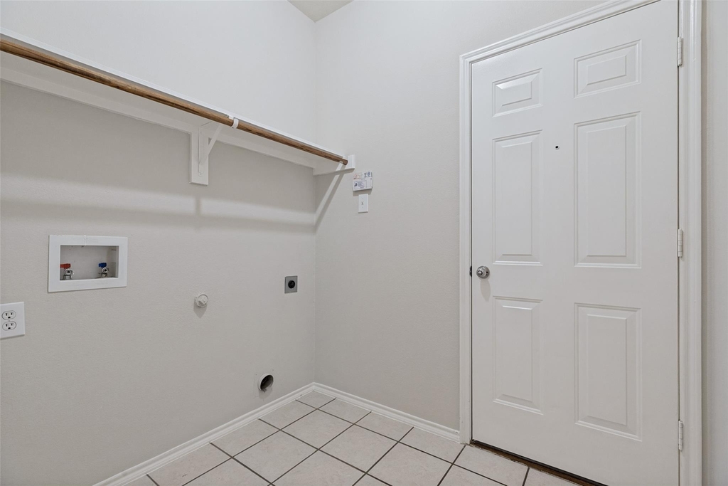 10249 Nantucket Drive - Photo 19