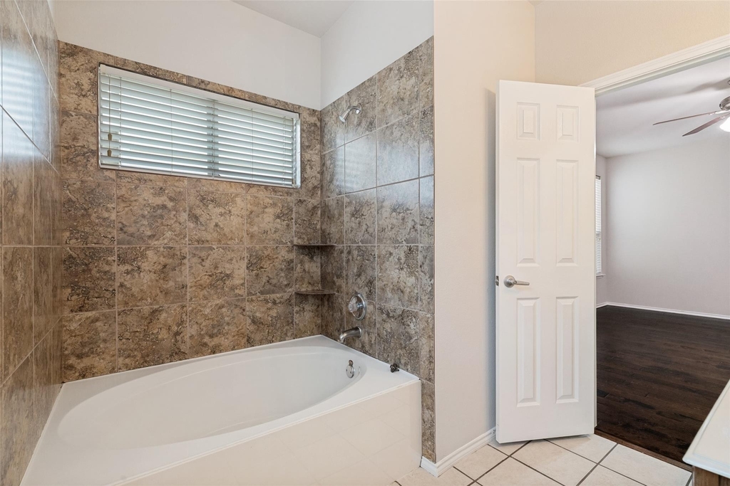 10249 Nantucket Drive - Photo 17