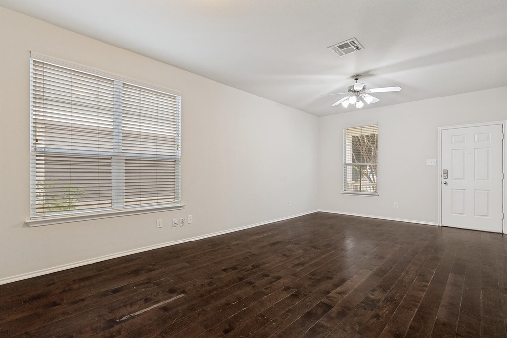 10249 Nantucket Drive - Photo 3