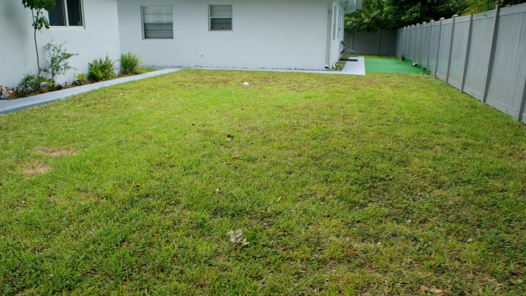 6109 Sw 30th Street - Photo 2