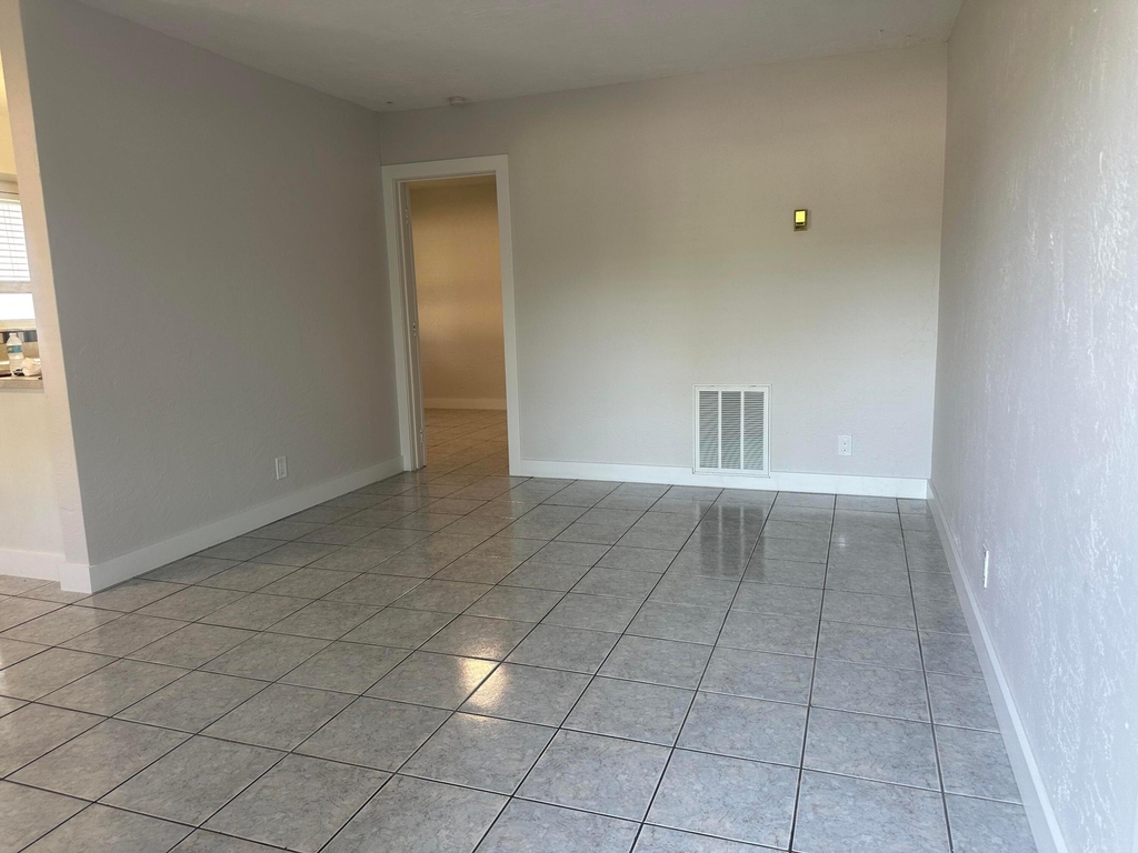 6109 Sw 30th Street - Photo 8