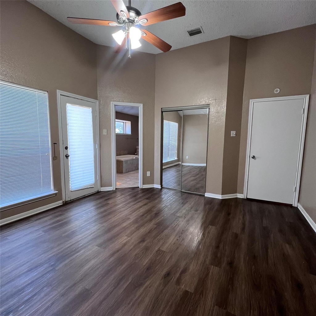 205 Sunset Drive - Photo 12