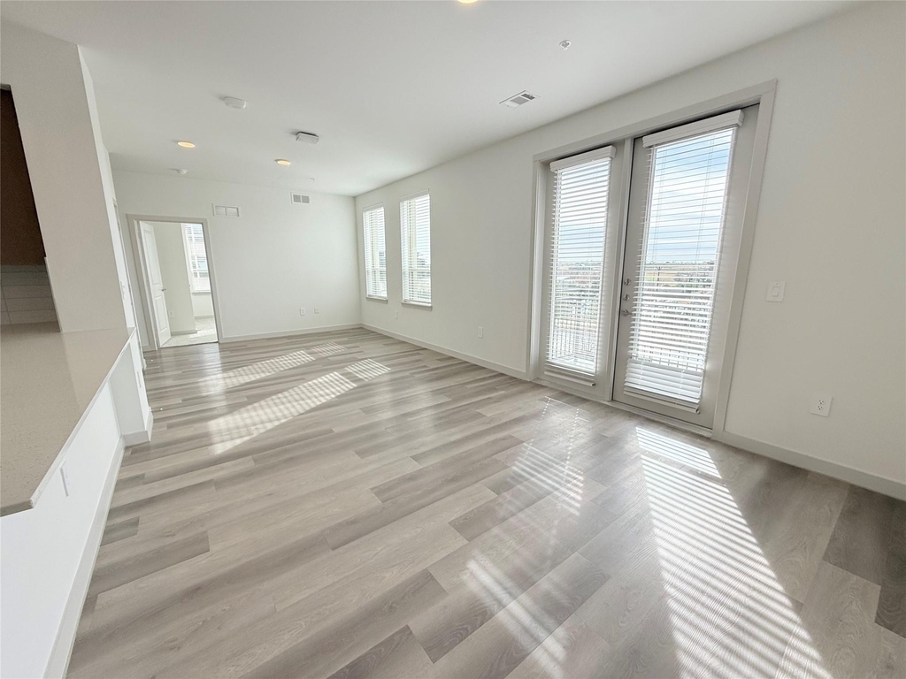 3900 Pga Parkway - Photo 1