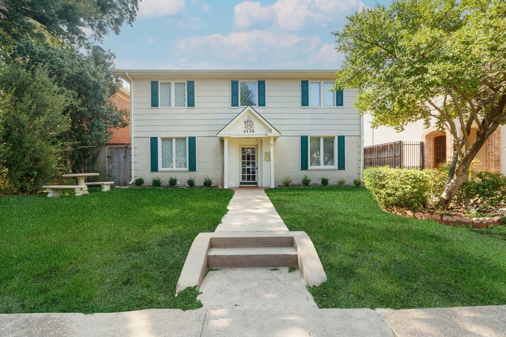 4130 Hawthorne - Photo 0