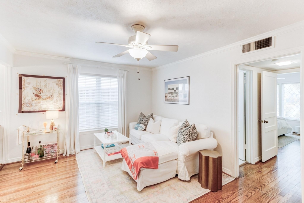 4130 Hawthorne - Photo 3