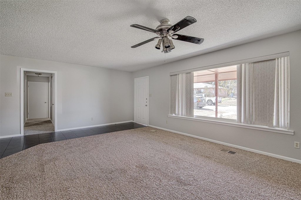 107 Pine Street - Photo 3