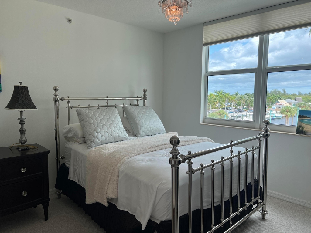 100 Ne 6th Street - Photo 16