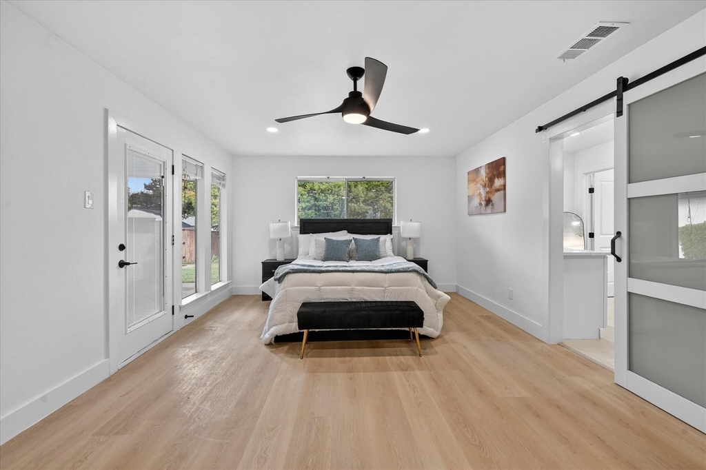2313 Claridge Circle - Photo 28
