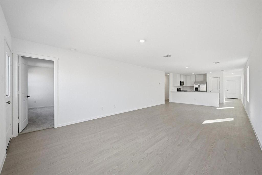 1617 Elliott Road - Photo 9
