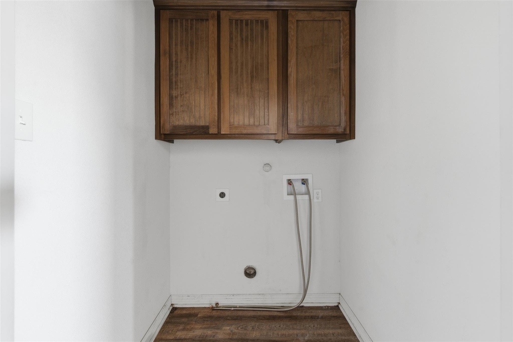 101 W Capps Street - Photo 22