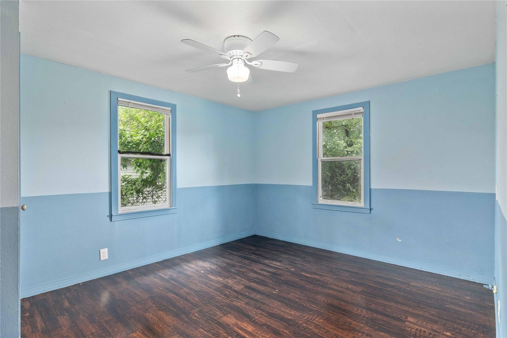 204 Northline Drive - Photo 14