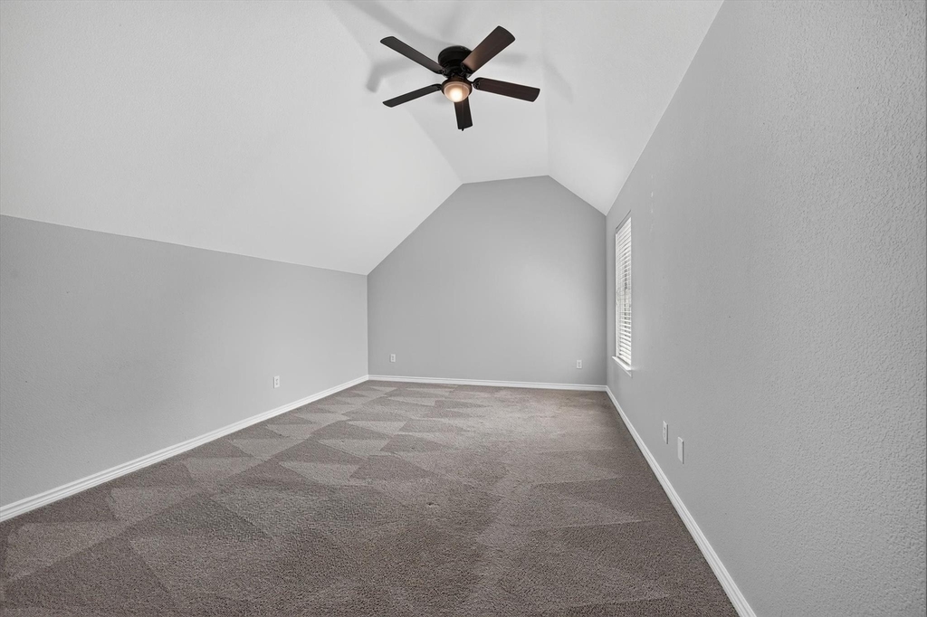 1013 Wenk Drive - Photo 15