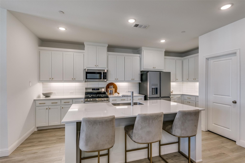 8845 Stablehand Mews - Photo 2