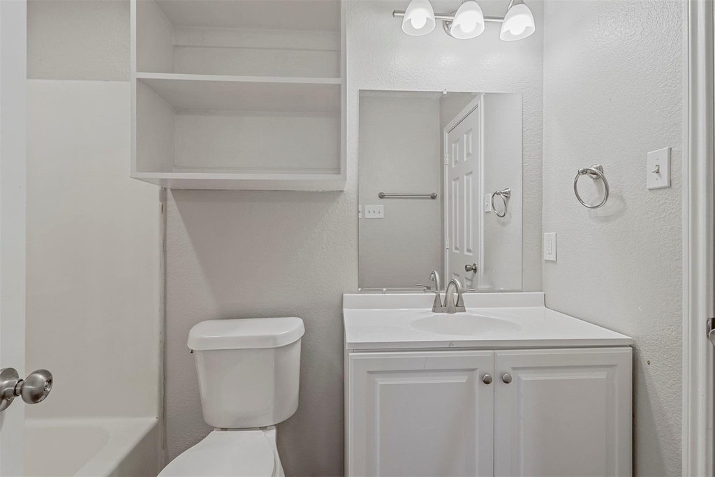 1716 Manor Garden - Photo 10