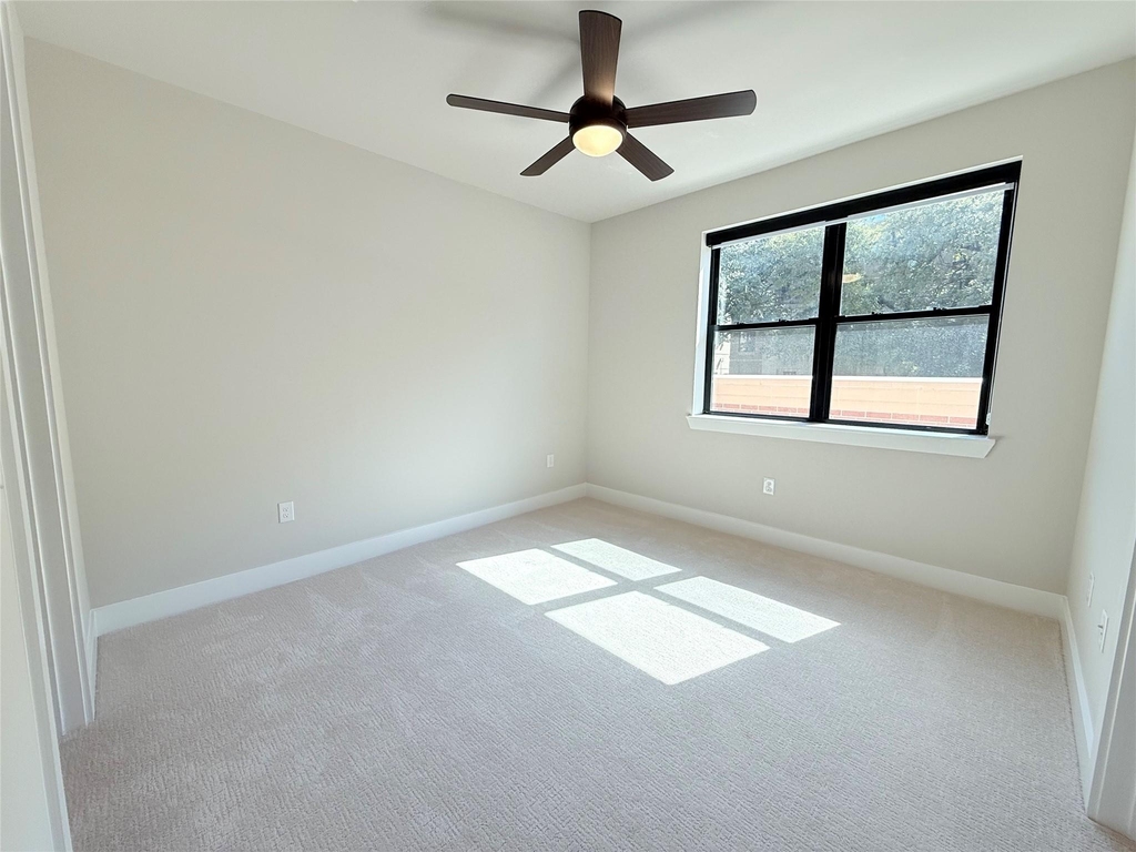 3255 Carlisle Street - Photo 10