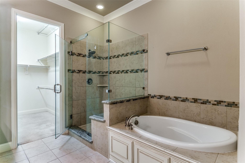 809 Milton Way - Photo 8