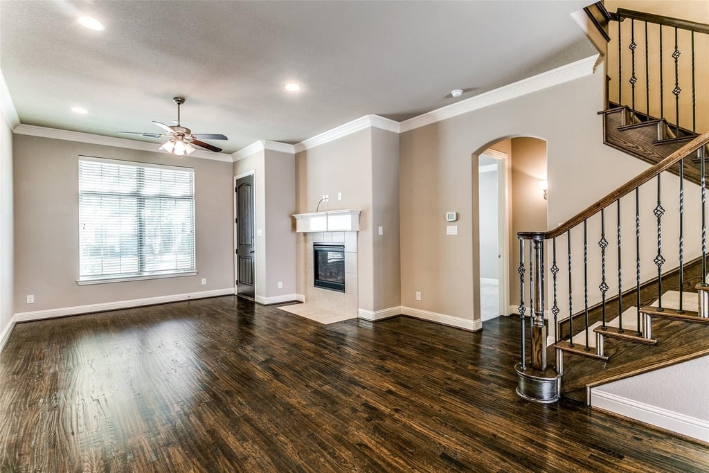 809 Milton Way - Photo 1