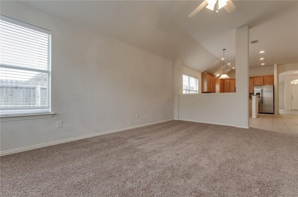 2717 Sunlight Drive - Photo 10