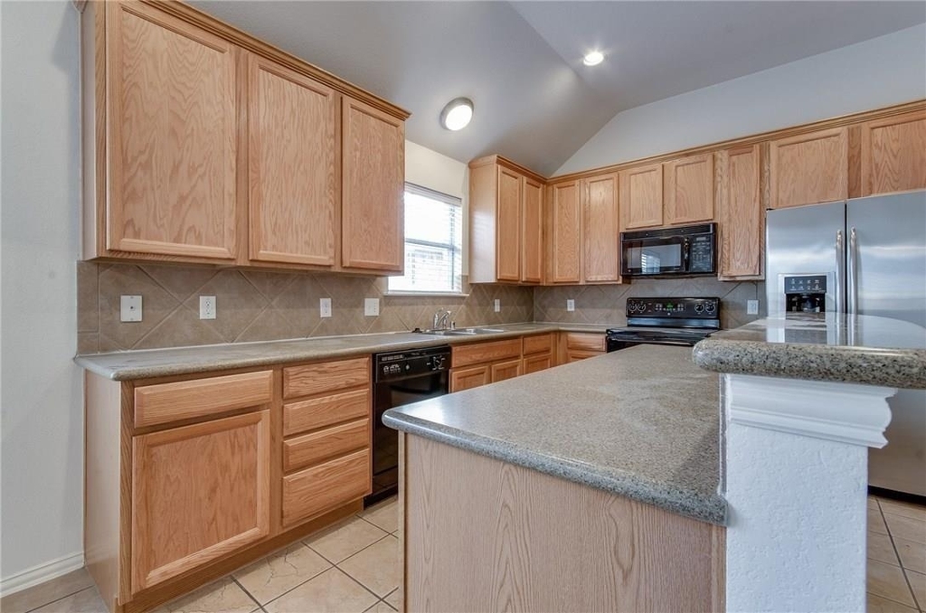 2717 Sunlight Drive - Photo 16