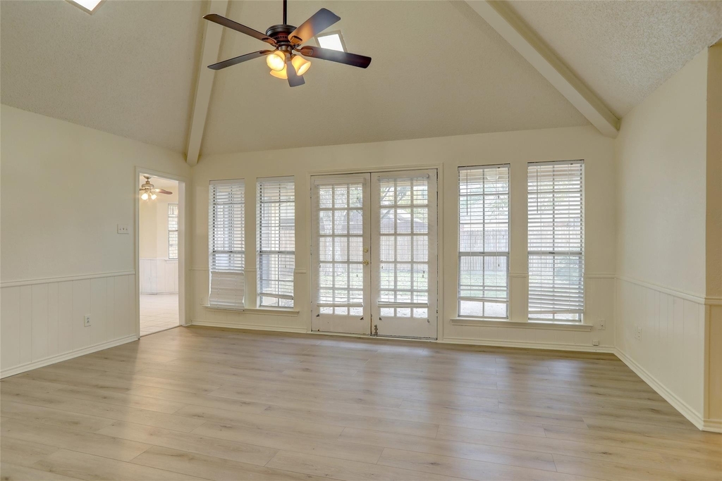 3913 Sandia Drive - Photo 11