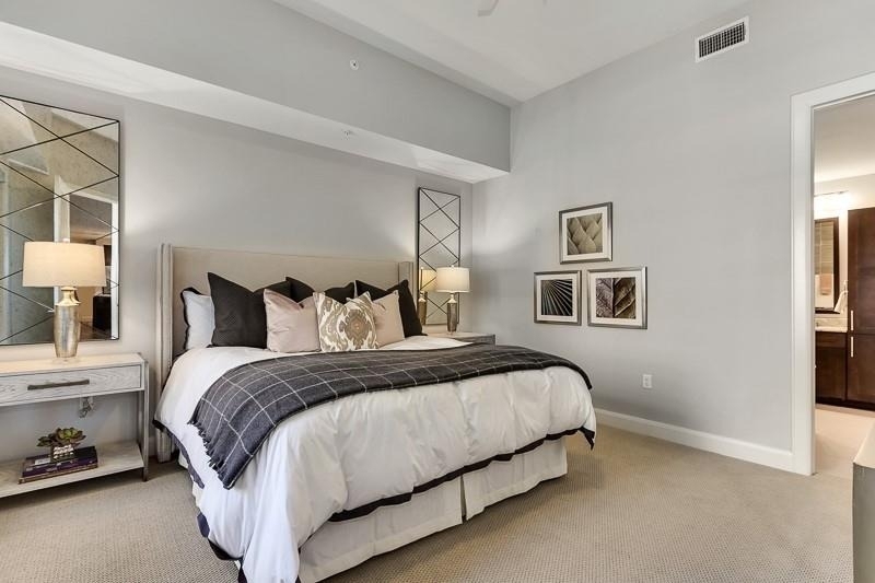 4719 Cole Avenue - Photo 10