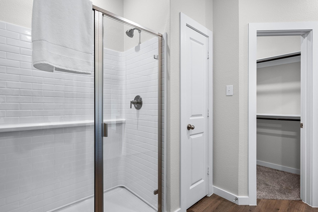 3912 Starry Night Cove - Photo 5
