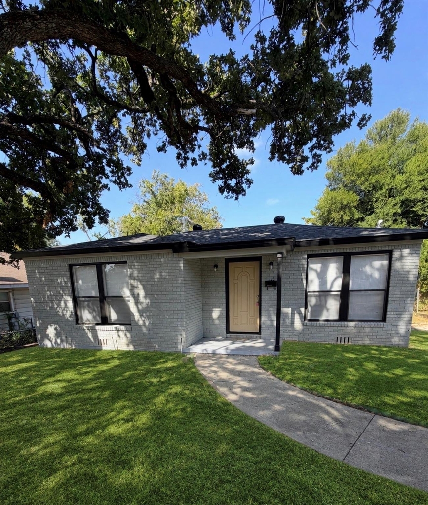3004 Haynie Street - Photo 0