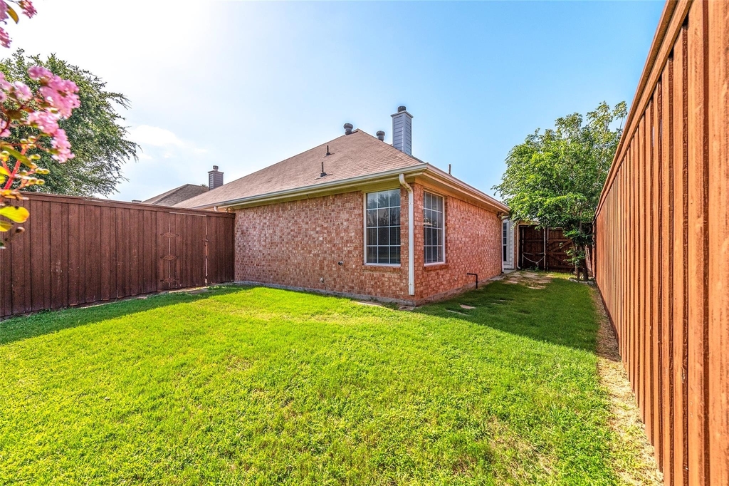 10613 Brandenberg Drive - Photo 33