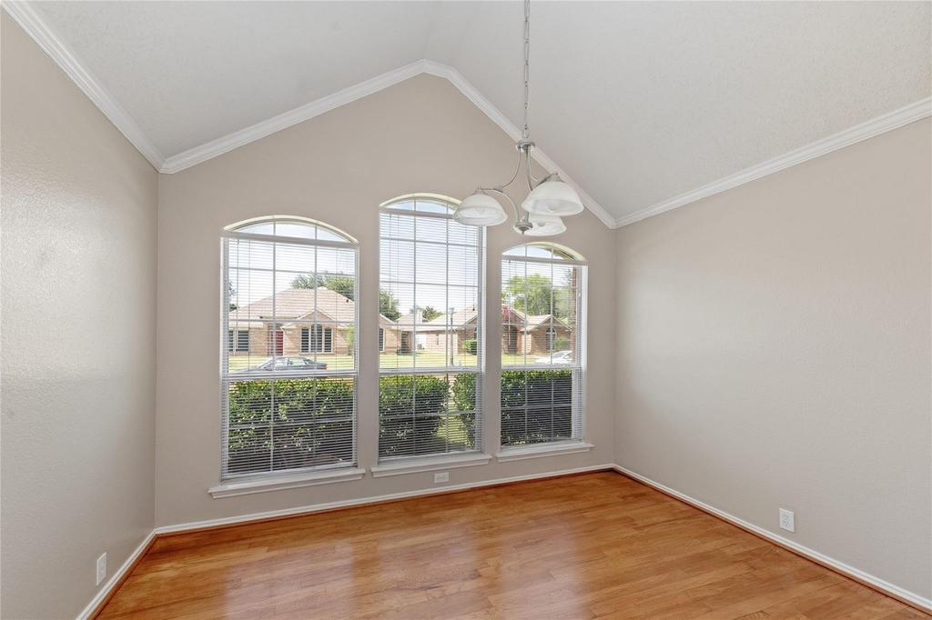 10613 Brandenberg Drive - Photo 4