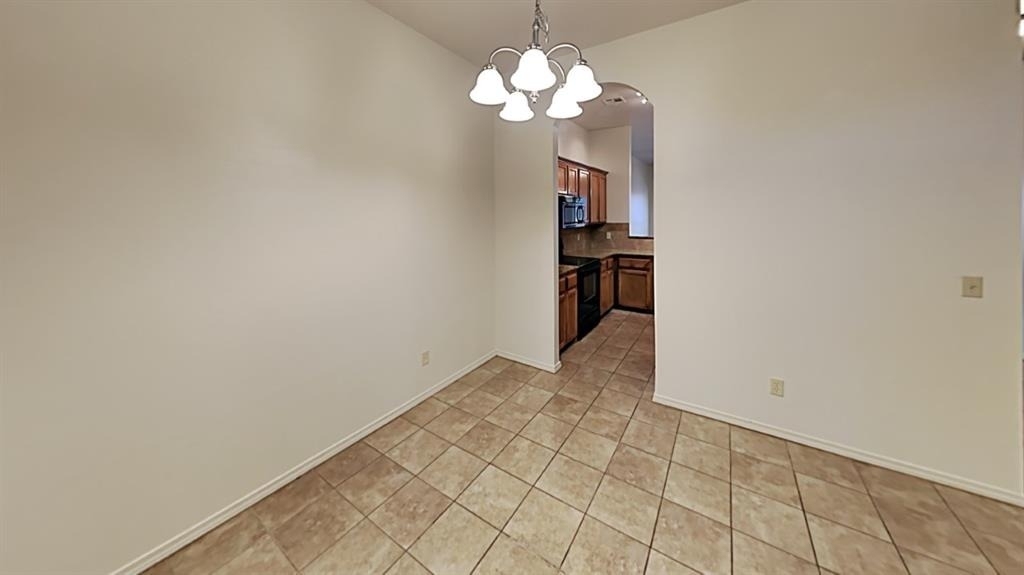3605 Galatian Way - Photo 4