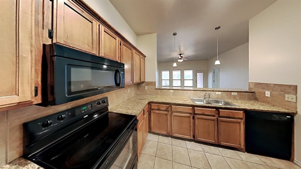 3605 Galatian Way - Photo 3