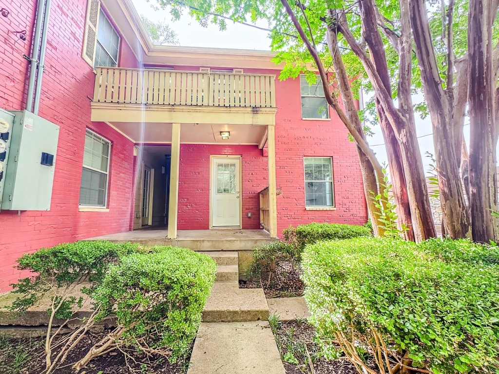 2809 Minert Street - Photo 12