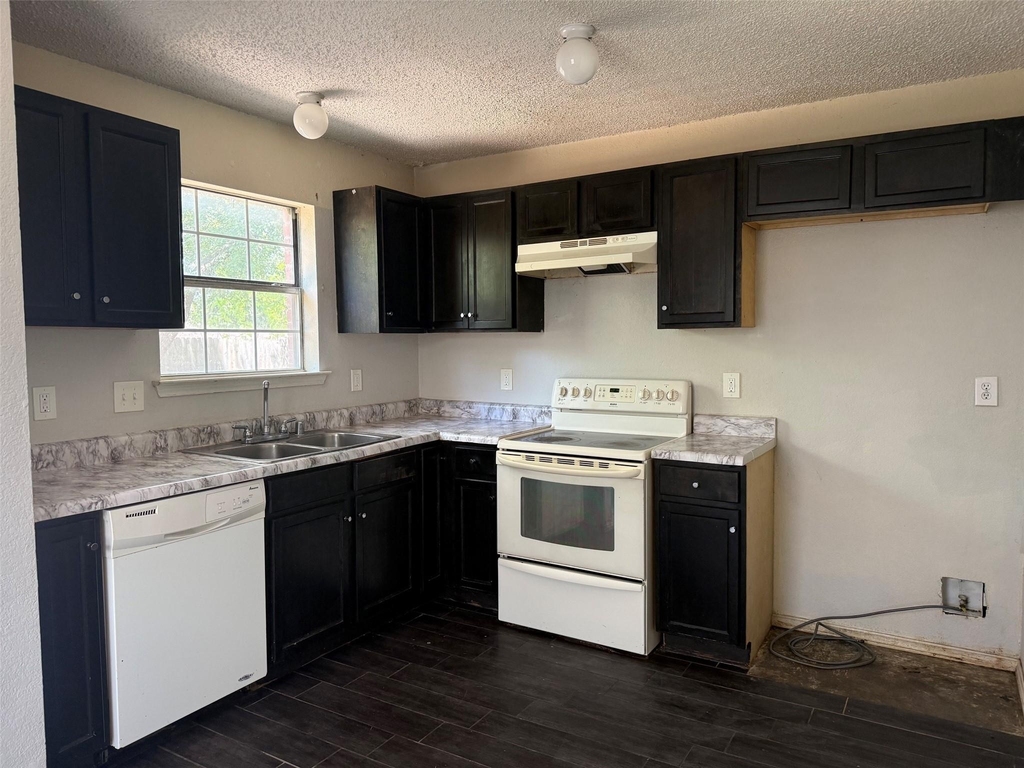 4451 Posada Drive - Photo 4