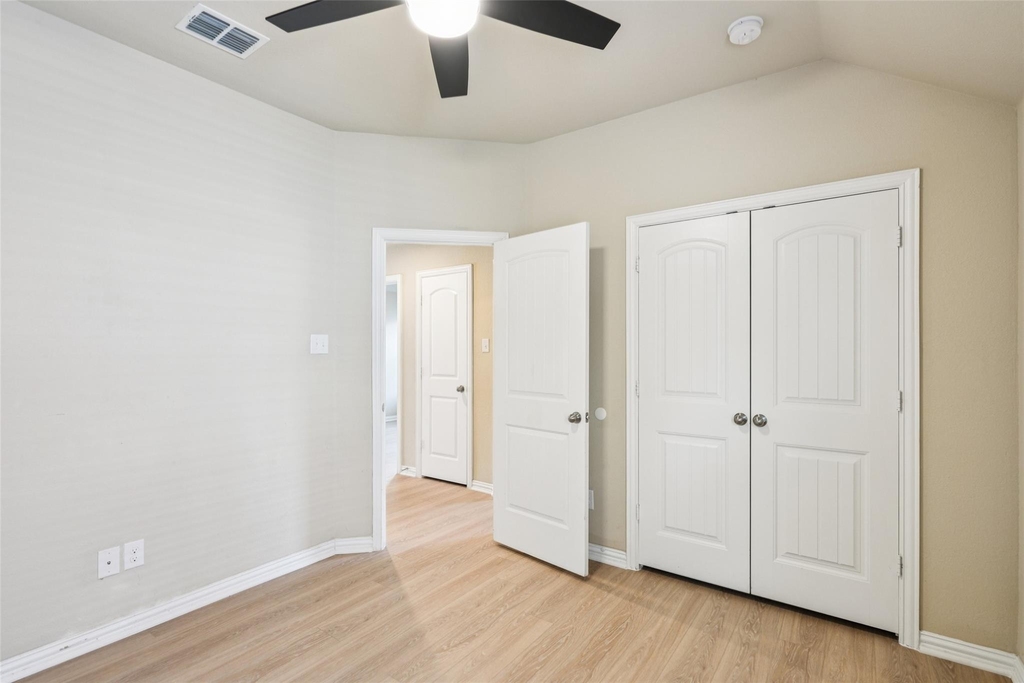 15937 Alvarado Drive - Photo 21